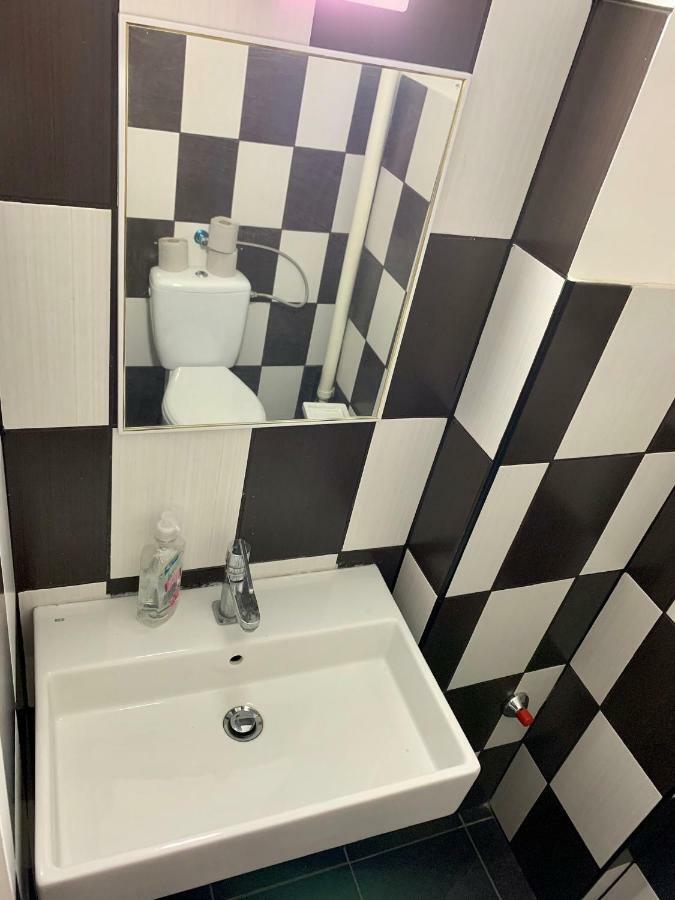 Gng Home 2 Budapest Bagian luar foto